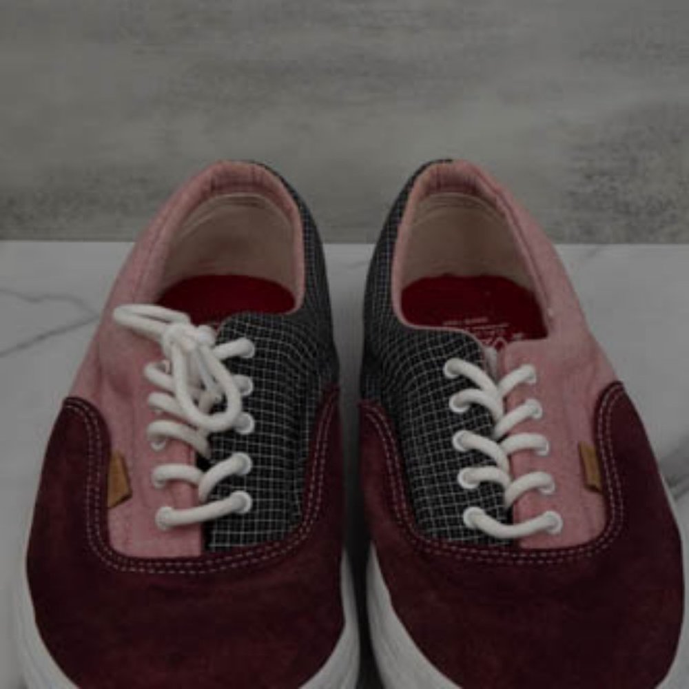 Vans Era CA Port Royale Size 10 - Used